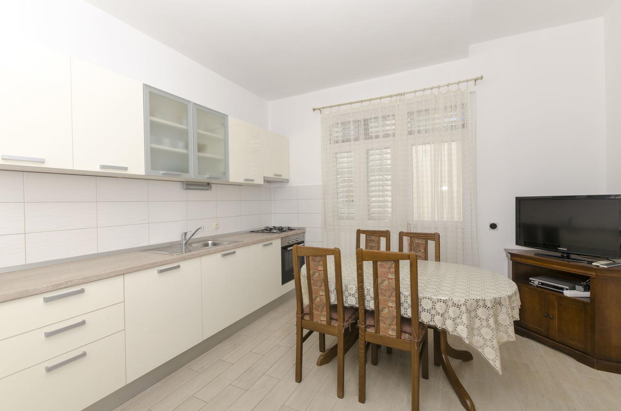 Apartment Eva P. Primošten Kültér fotó